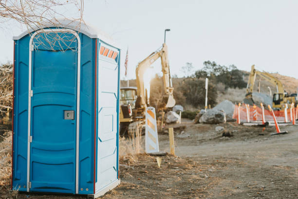 Best Luxury portable toilet rental  in Santa Rosa Valley, CA